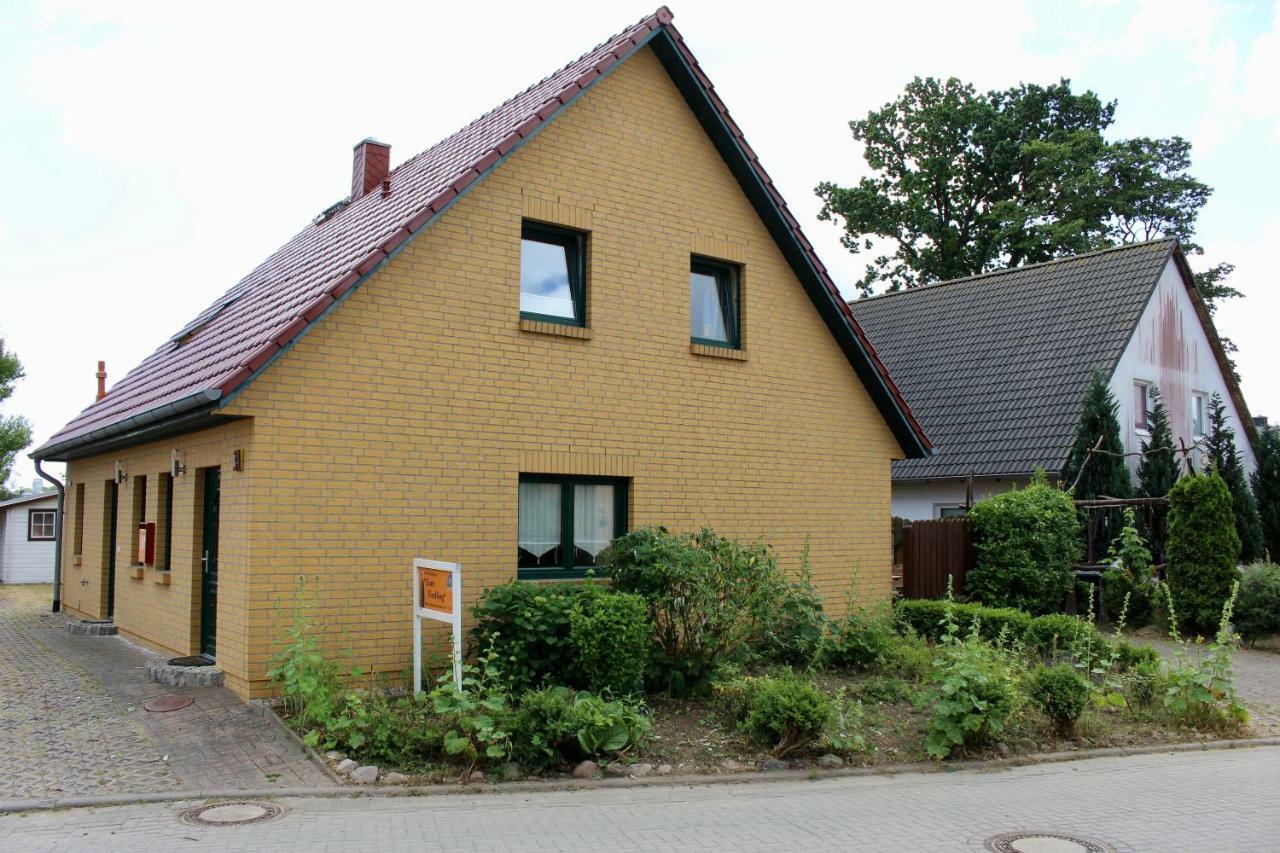 Zum Findling * Goehren (Ruegen)